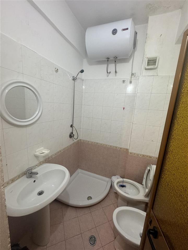REZERVIME.30€ Apartament Plazhi qera ditore javore Iliria