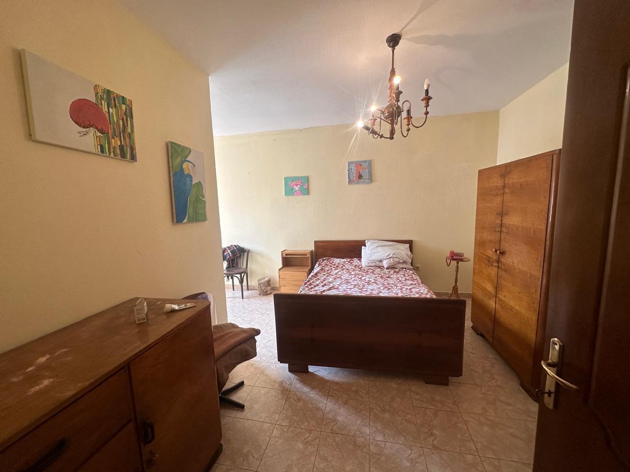 Shitet, Apartament 2+1, Myslym Shyri, Tiranë