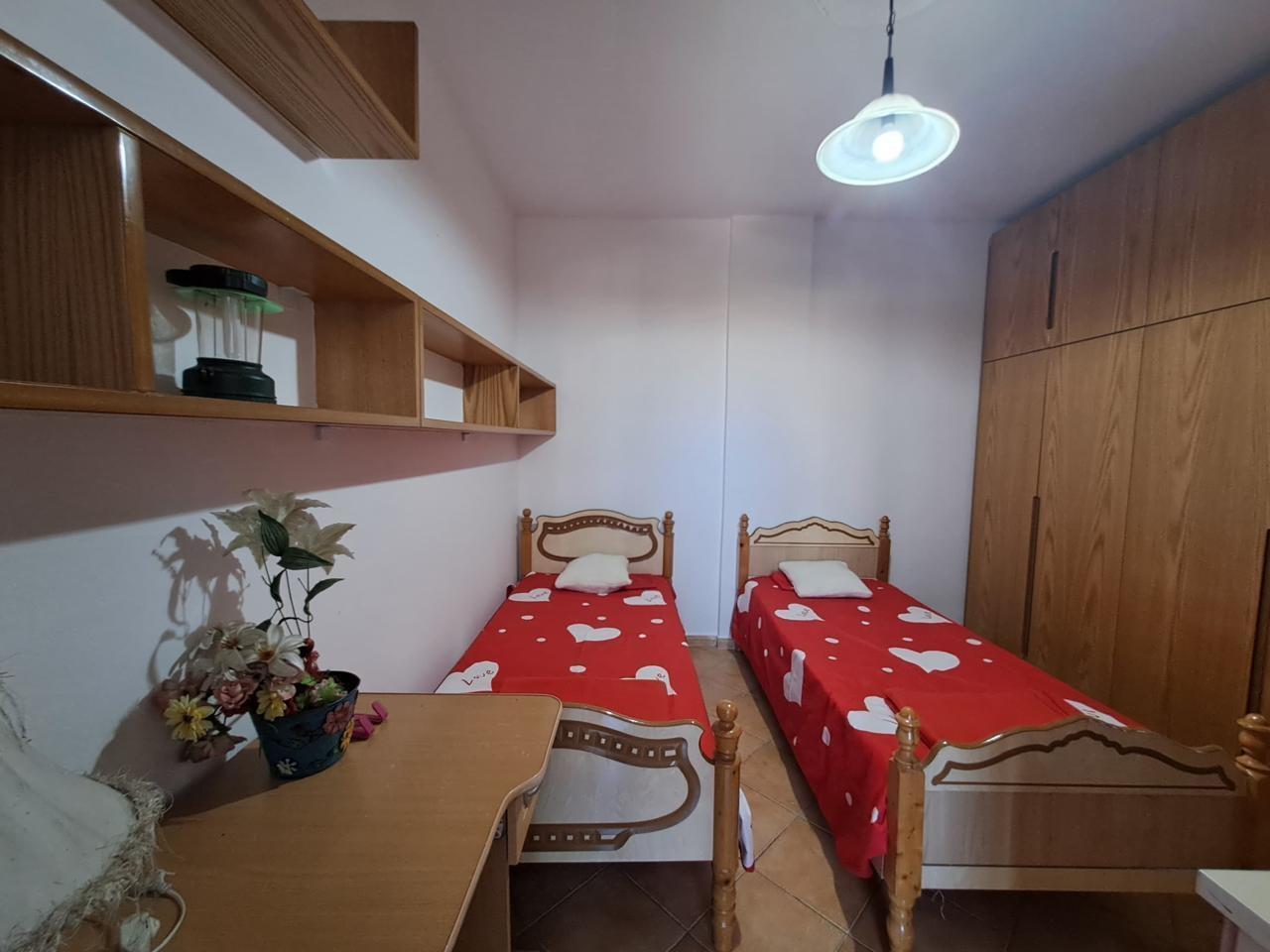 Qera, Apartament 2+1, 9 kateshet