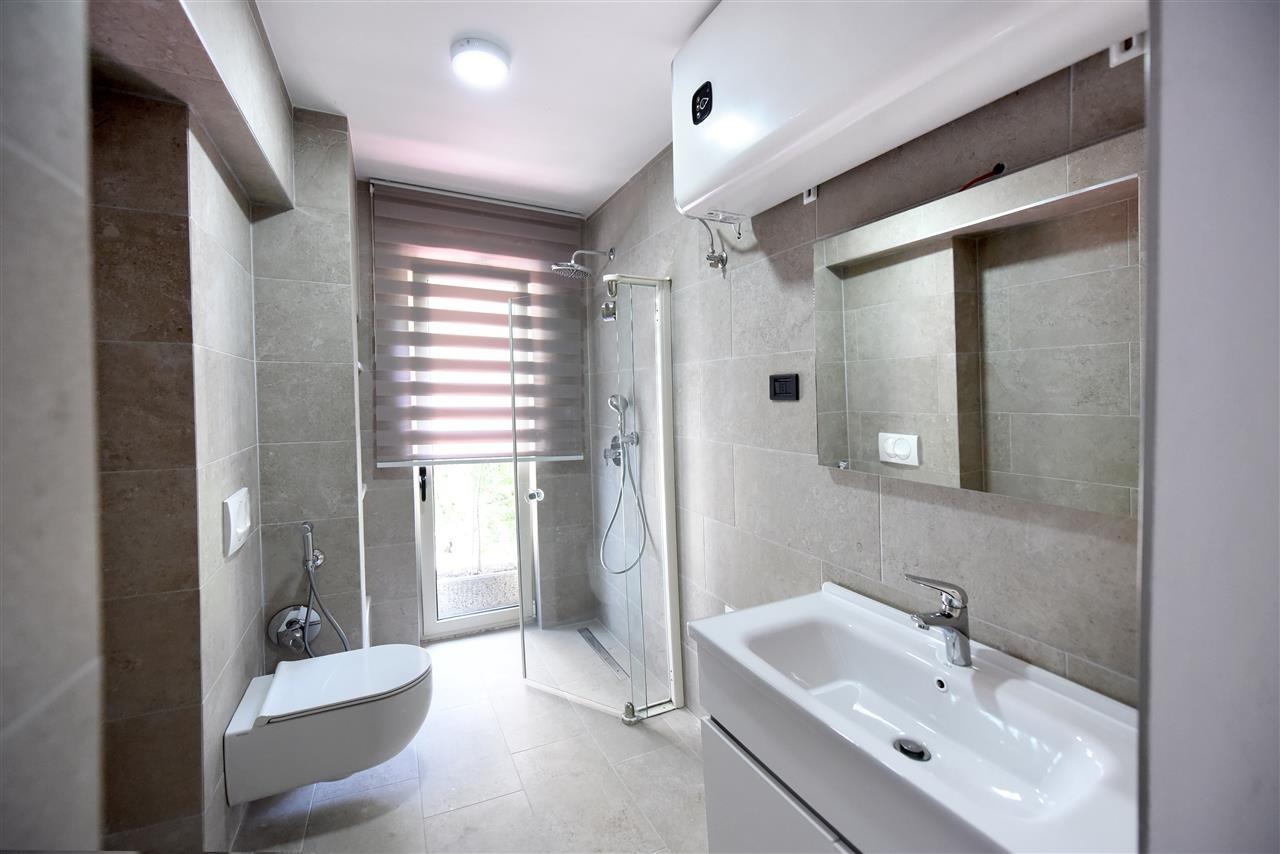 Apartament me qera ditore te Brryli, materniteti i ri