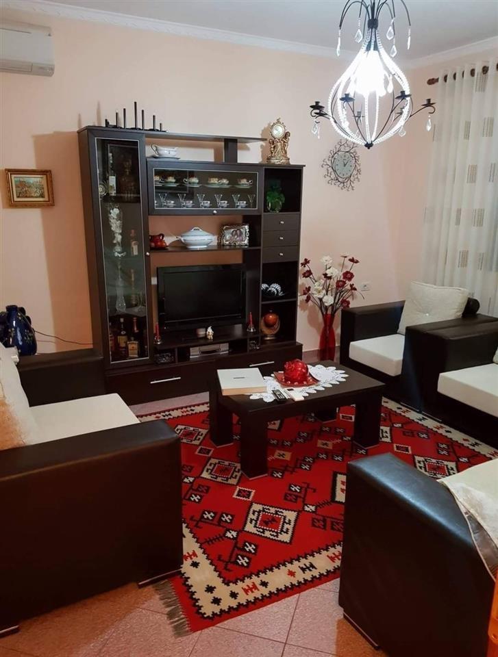 Vile 2 kateshe ne shitje