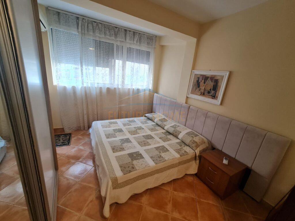Qera, Apartament 1+1, Myslym Shyri, Tirane.