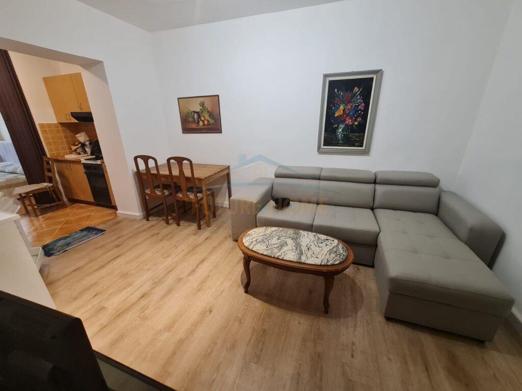 Qera, Apartament 1+1, Myslym Shyri, Tirane.