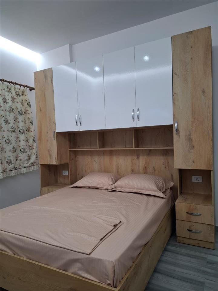 Garzoniere Golem pishat e buta