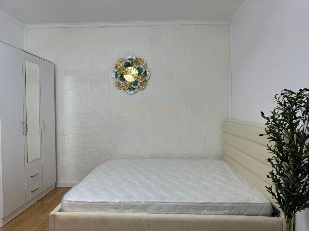 Shitet Studio Shkembi i Kavajes 57 000 €