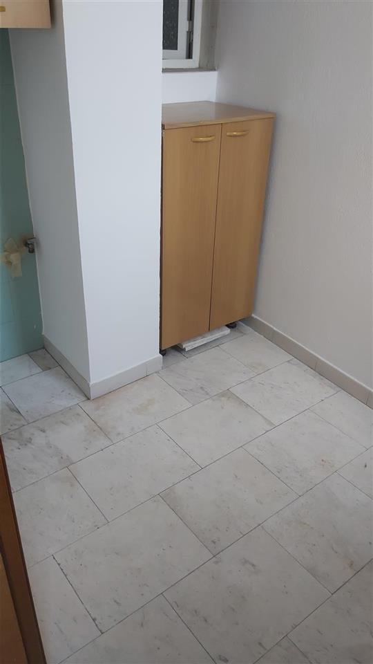 Jepet me qira apartament per banim ose zyrë