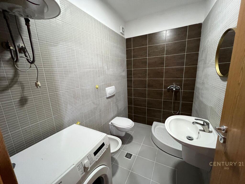 Qira Apartament 2+1+2 21 Dhjetori 650 €