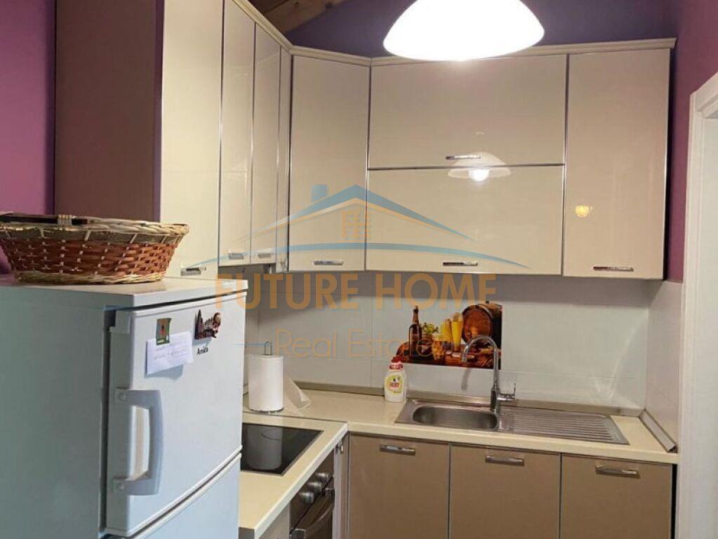 Jepet me qera 1+1 Shallvaret,Tirane