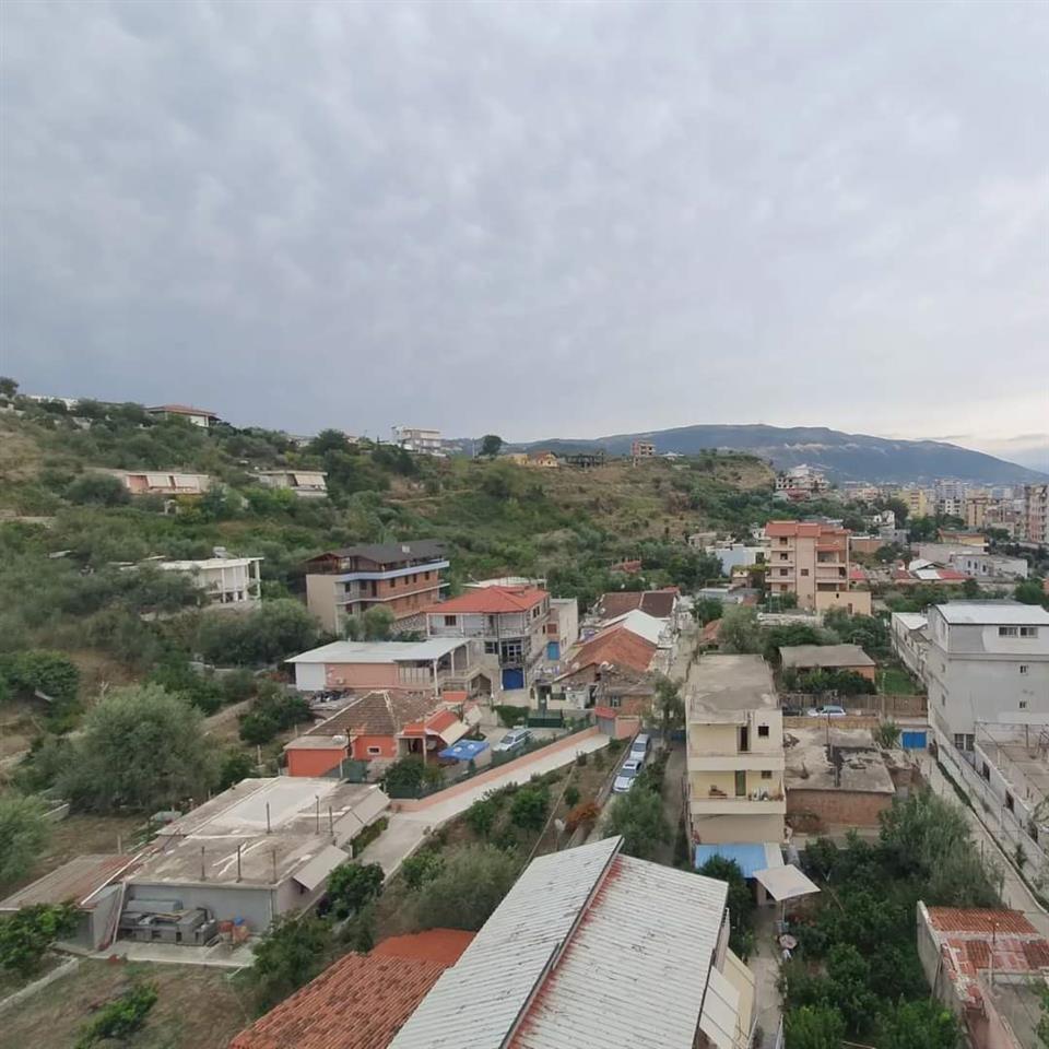 SHITET APARTAMENT 2+1 PRANE AMBULANCES,VLORE!