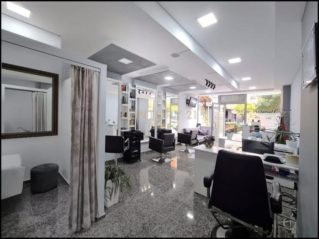 Qira Dyqan 50m2 Komuna e Parisit 550 €