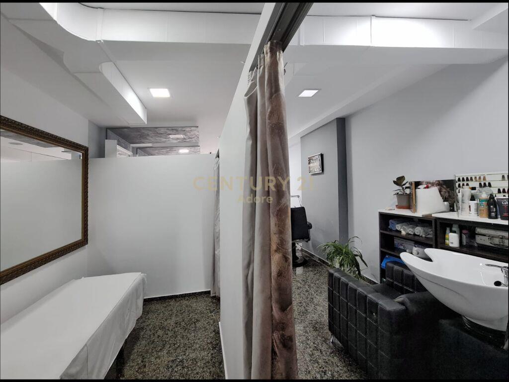 Qira Dyqan 50m2 Komuna e Parisit 550 €