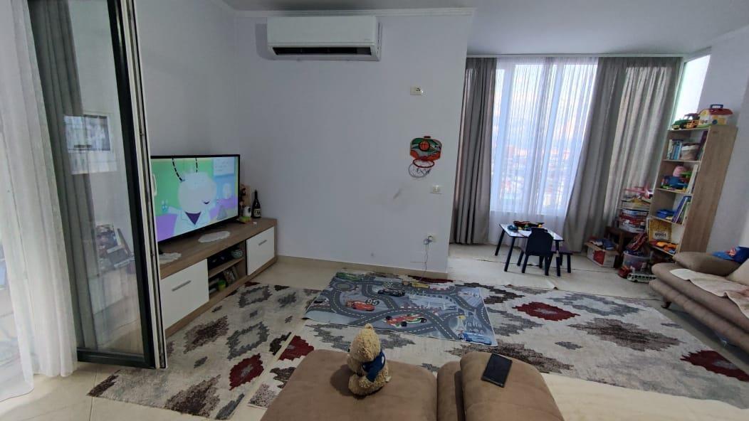 Shitet per arsye emigrimi