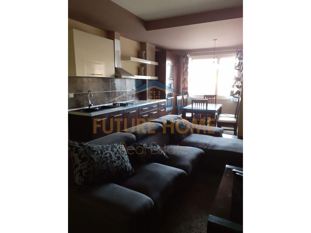 apartament me qera 2+1, Rr Kavajes