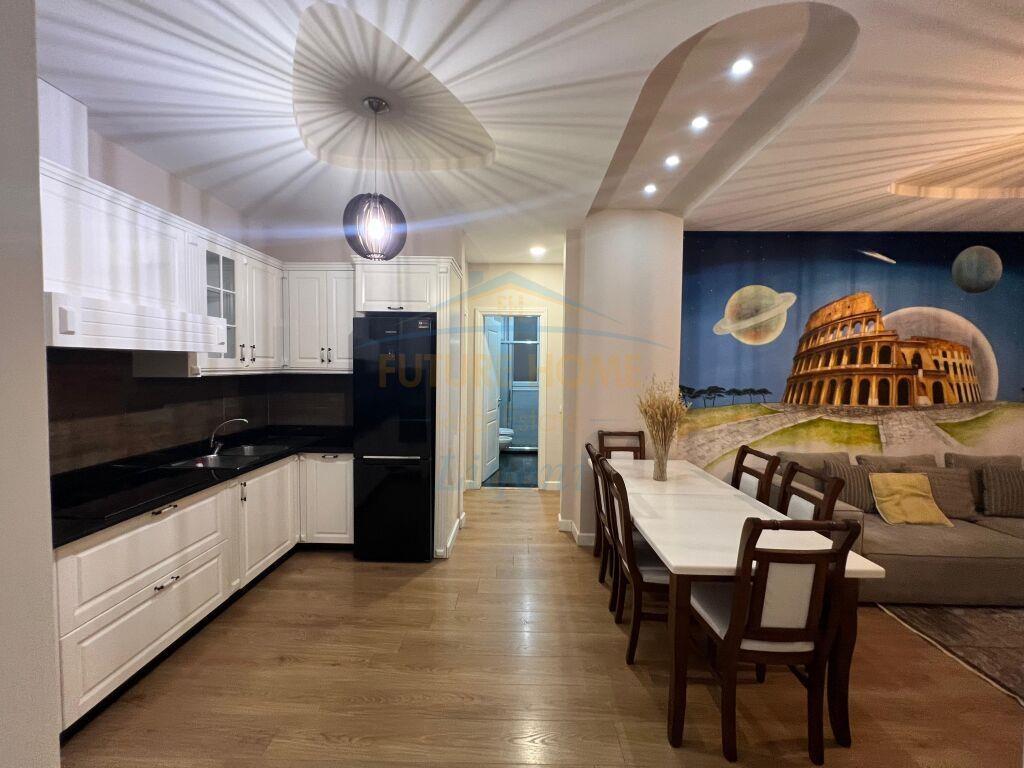 apartament ne shitje