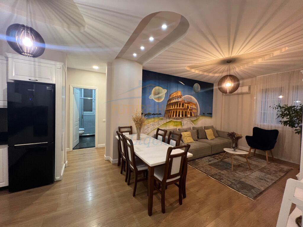 apartament ne shitje