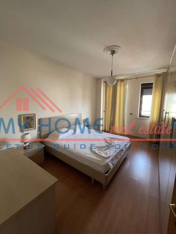 Apartament 2+1 me Qera Bllok Tirane