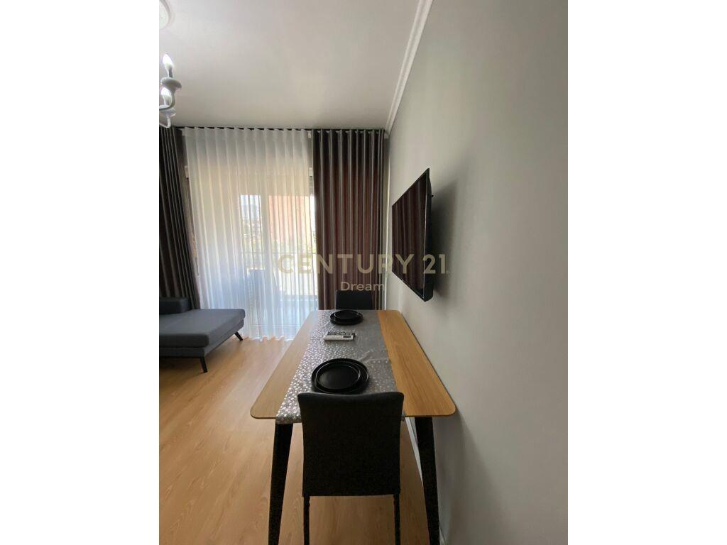 JEPET ME QIRA APARTAMENT 1+1 TEK ISH-PROFARMA !!