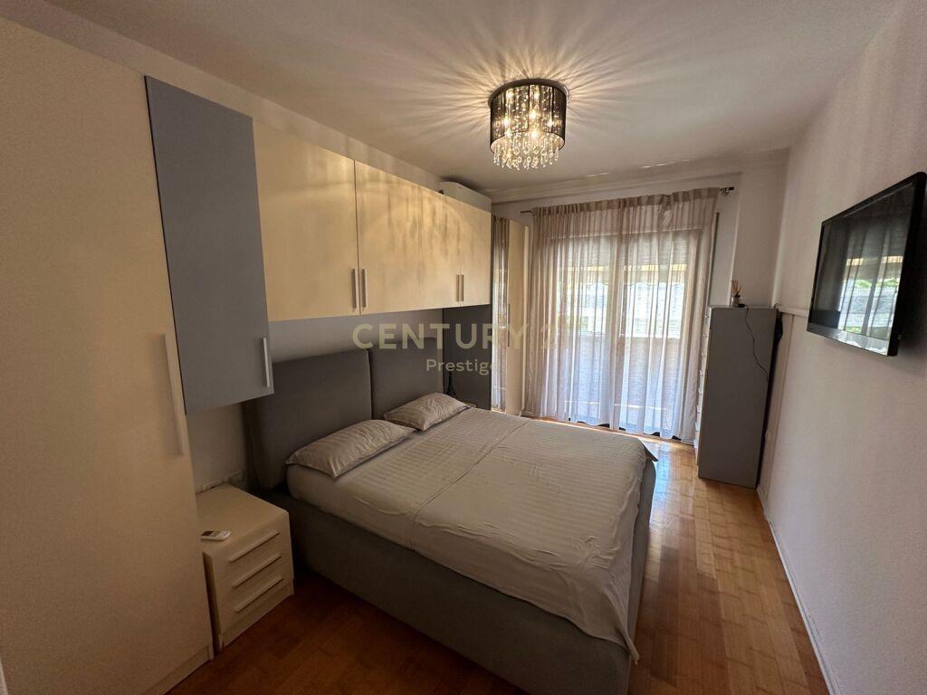 Qira Apartament 1+1 Radio Televizioni Shqiptar 1000 €