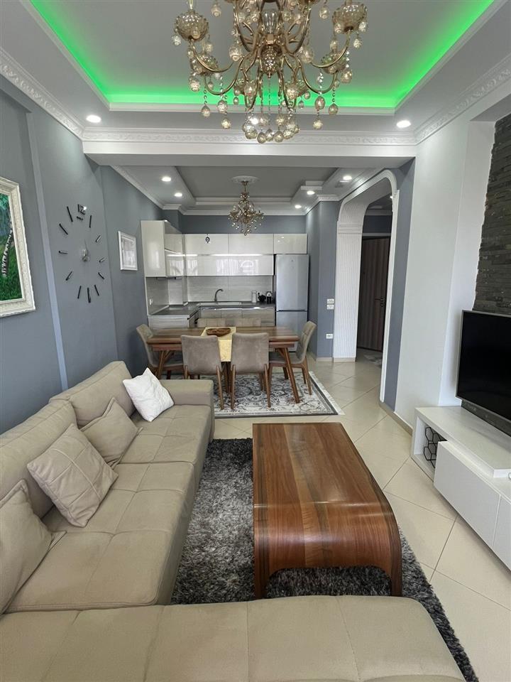 Ap 2+1 me qera ne Kompleksin Tirana Golden Park