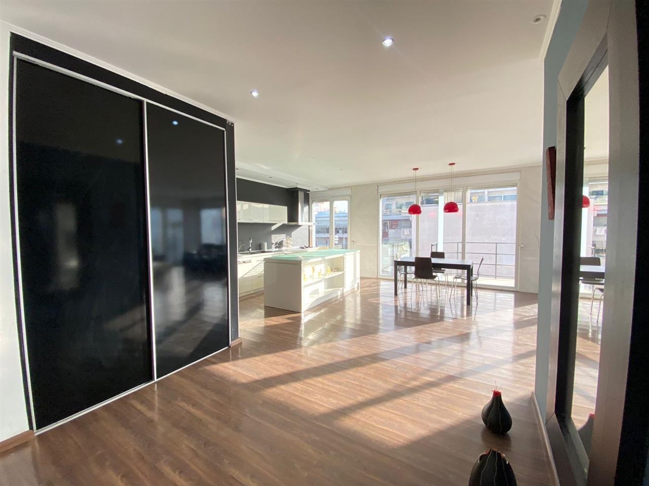 Jepet me qera apartament 2+1+2