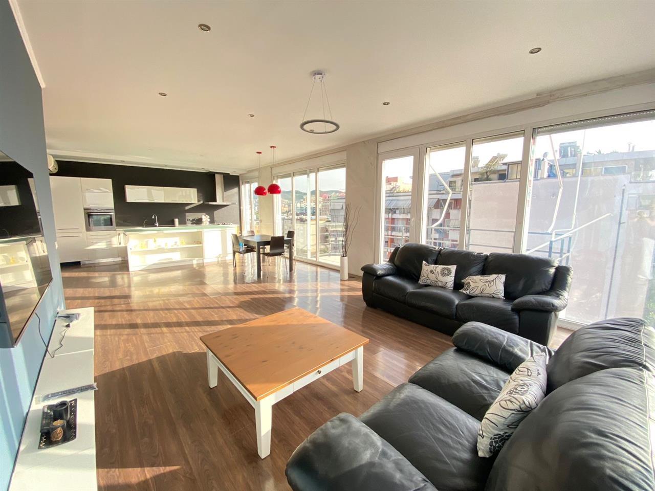 Jepet me qera apartament 2+1+2