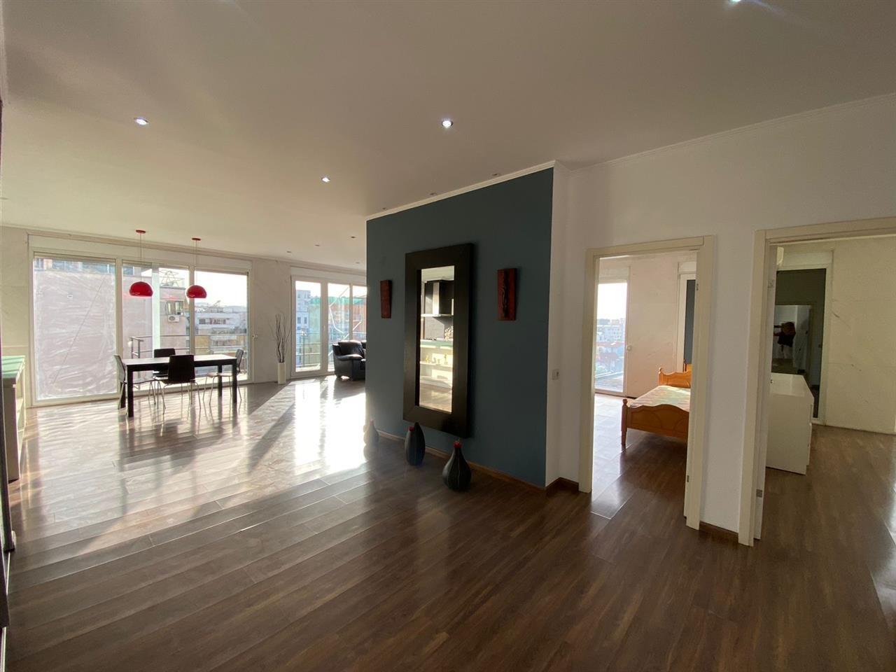 Jepet me qera apartament 2+1+2