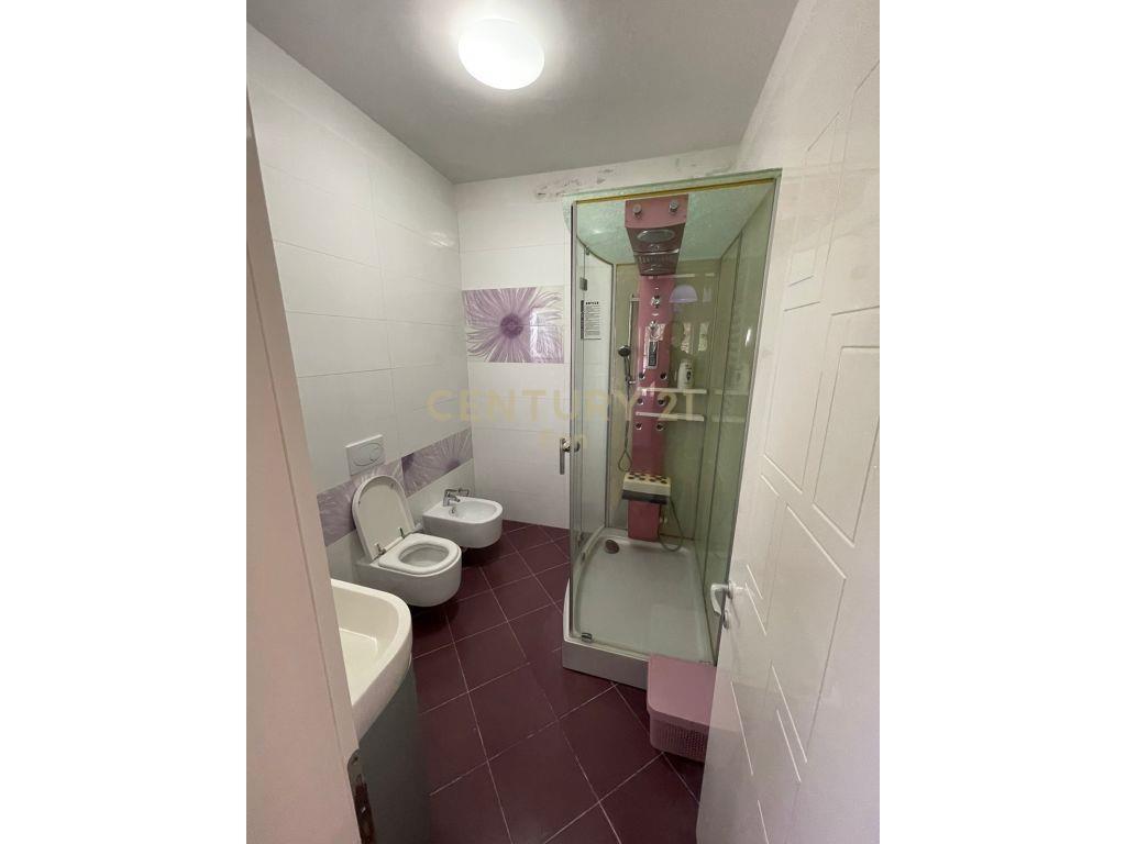 Shitet, Vile 2-Kateshe, Lura 1, Gjiri I Lalezit!