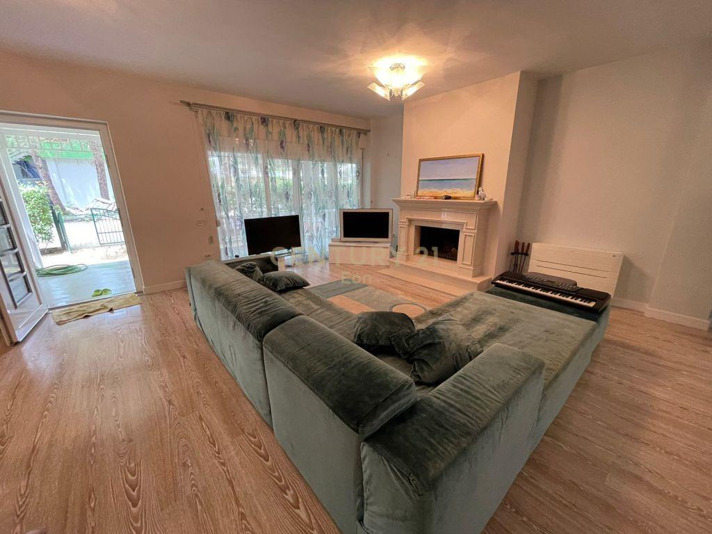 Shitet, Vile 2-Kateshe, Lura 1, Gjiri I Lalezit!