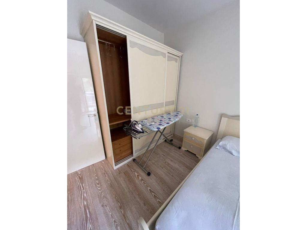 Shitet, Vile 2-Kateshe, Lura 1, Gjiri I Lalezit!