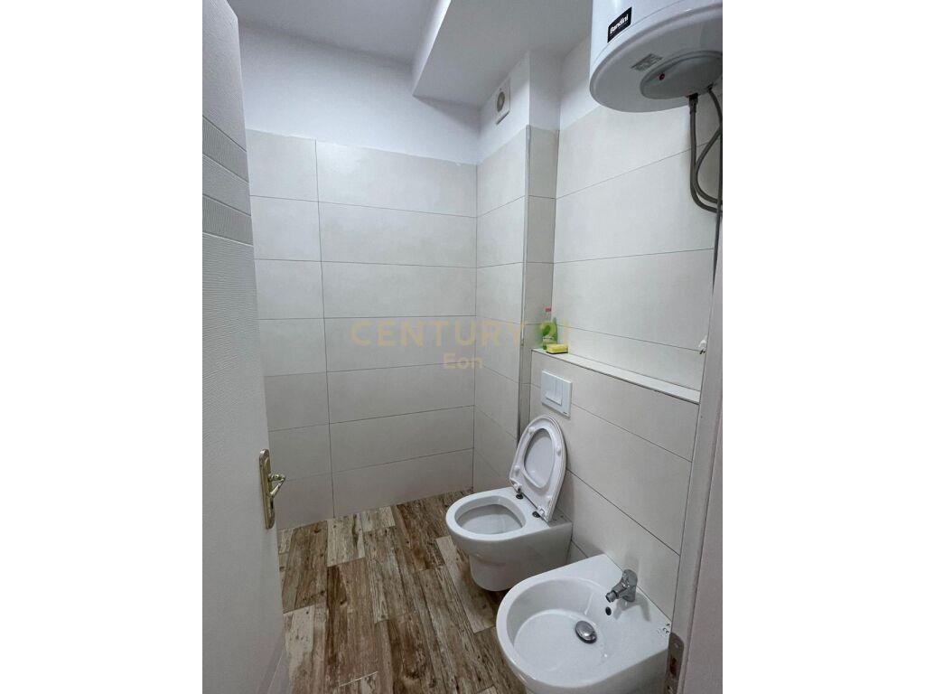 SHITET APARTAMENT 2+1 NE GOLEM 150M PRANE DETIT!