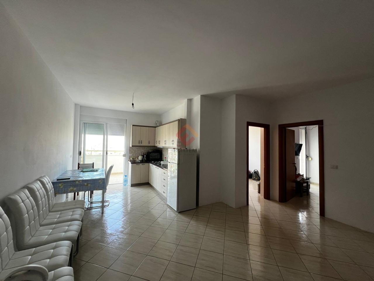 Shitet Apartament: 2+1 (100m2)