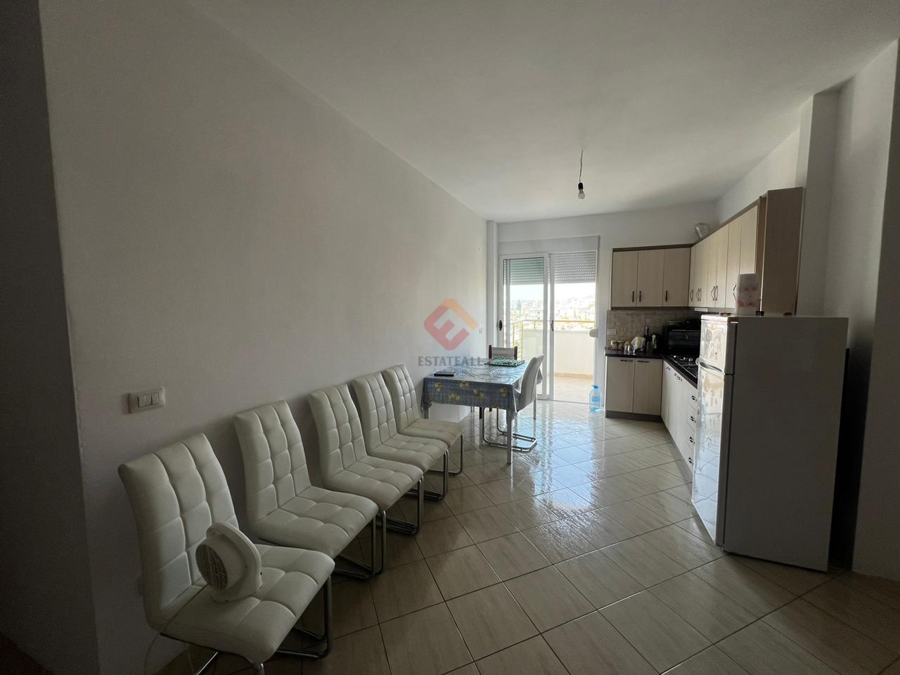 Shitet Apartament: 2+1 (100m2)