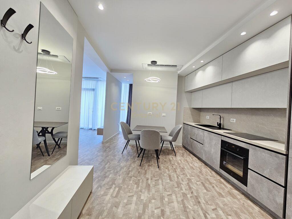 Qira Apartament 1+1+Parkim Liqeni i Tiranes 1000 €