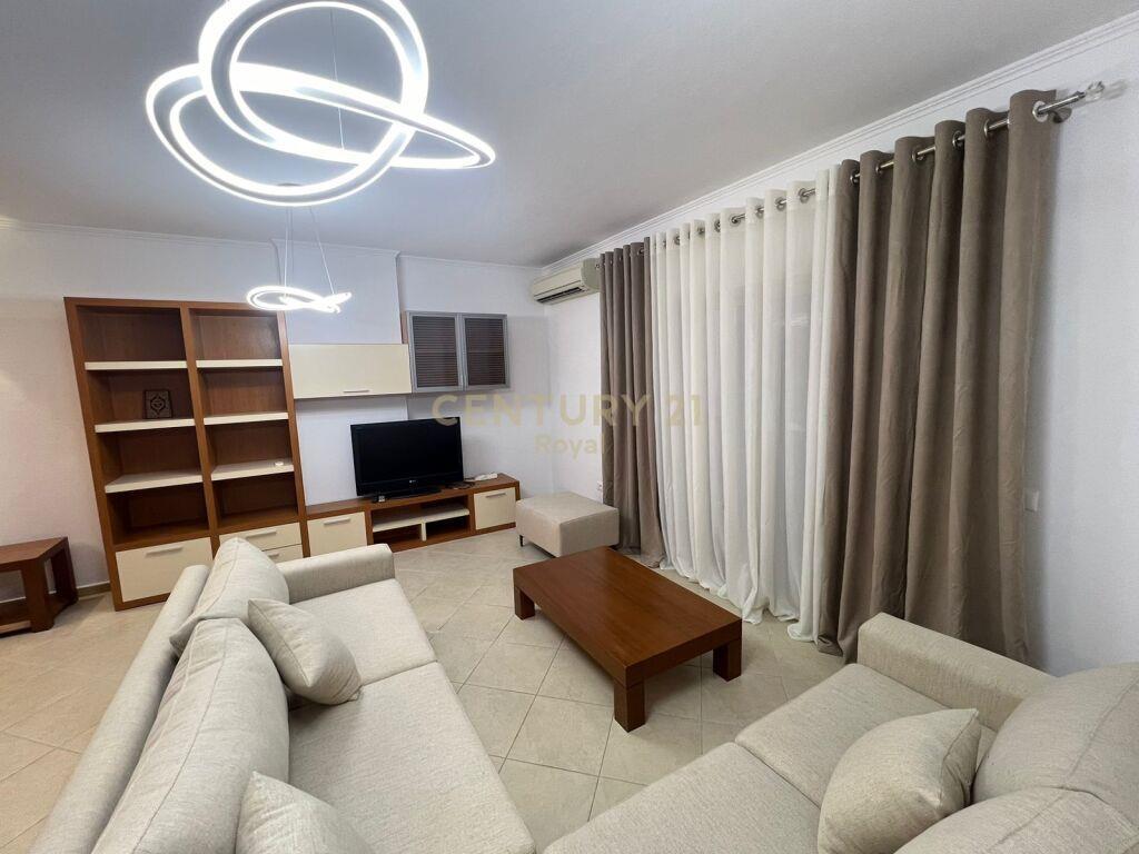 JAPIM ME QIRA APARTAMENT 2+1+2 NE ZOG TE ZI!