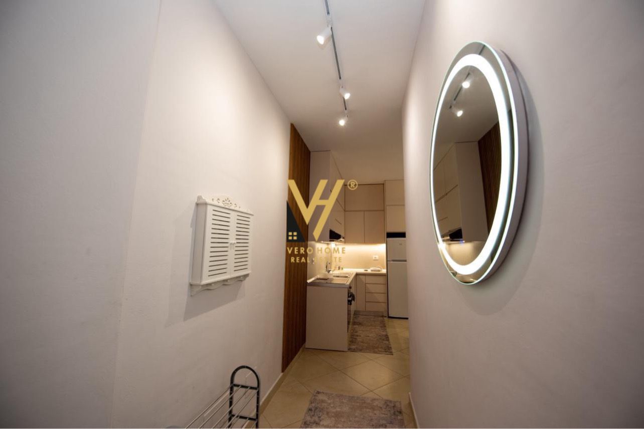 SHITET APARTAMENT 1+1+BLK TE UJI I FTOHTE , VLORE