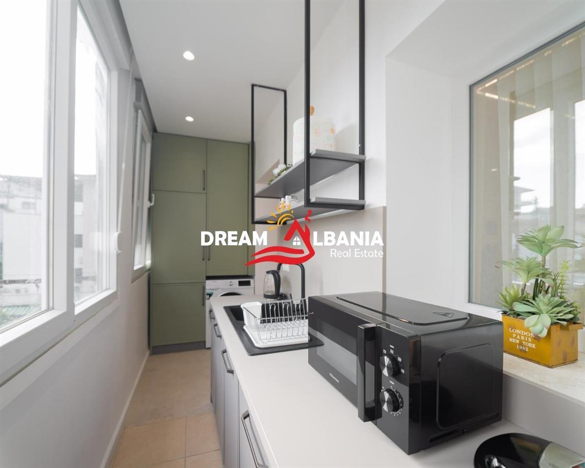 Apartament 2+1 me qera rruga Elbasanit