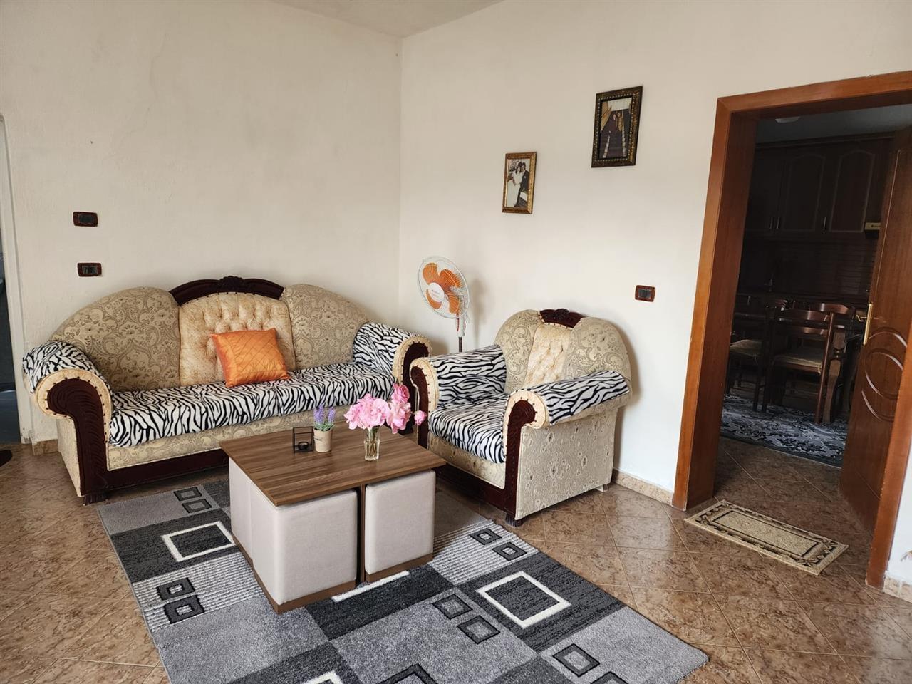 SHITET SHTEPI PRIVATE 1 KAT