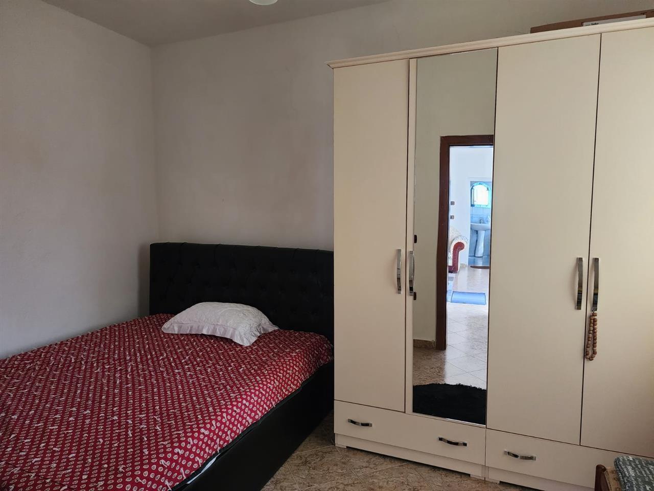 SHITET SHTEPI PRIVATE 1 KAT