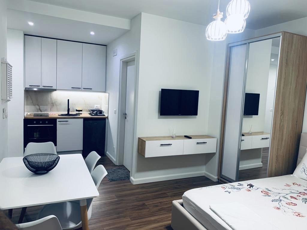 Apartament me qera ditore