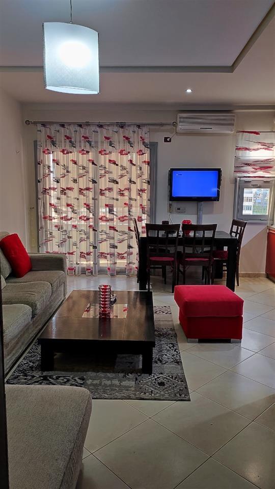 JEPET ME QERA APARTAMENT + GARAZH PERFSHIRE