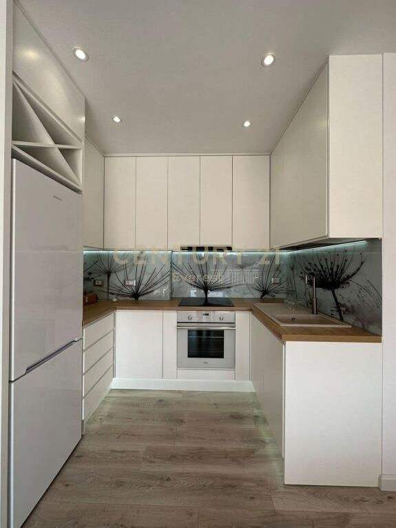 Qira Apartament 2+1+Garazh Rruga e Barrikadave