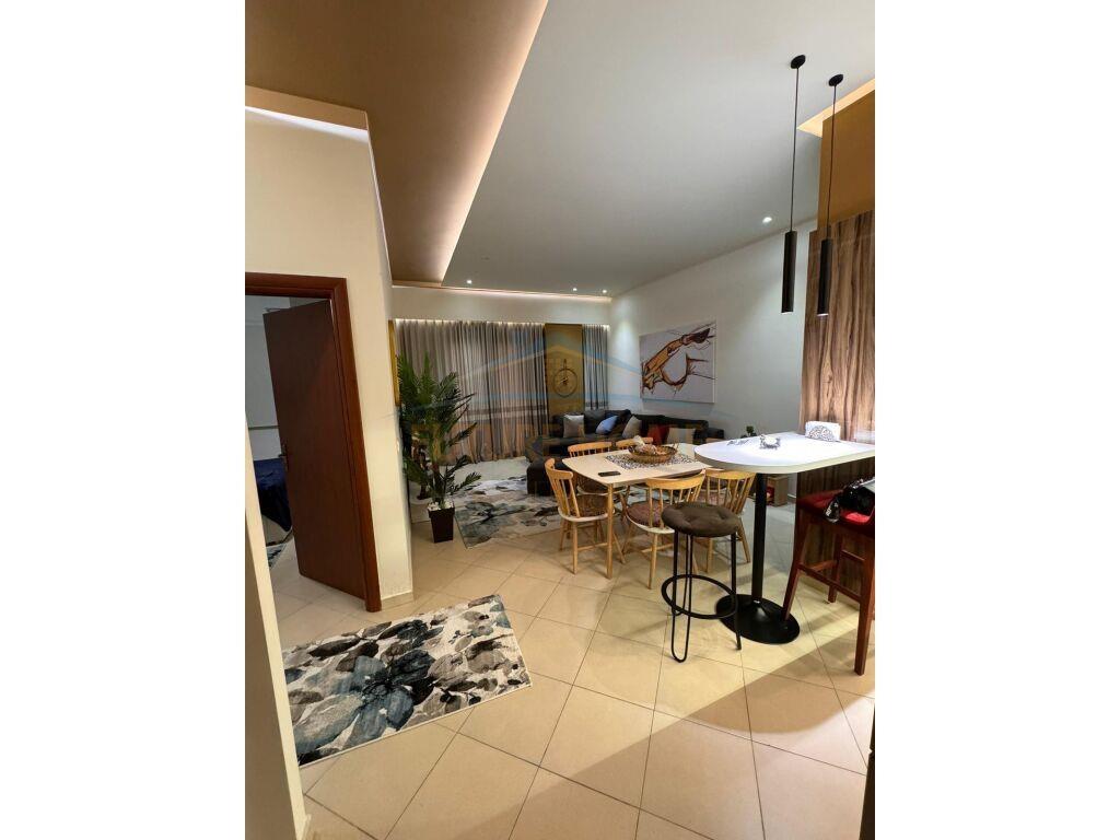 Qera, Apartament