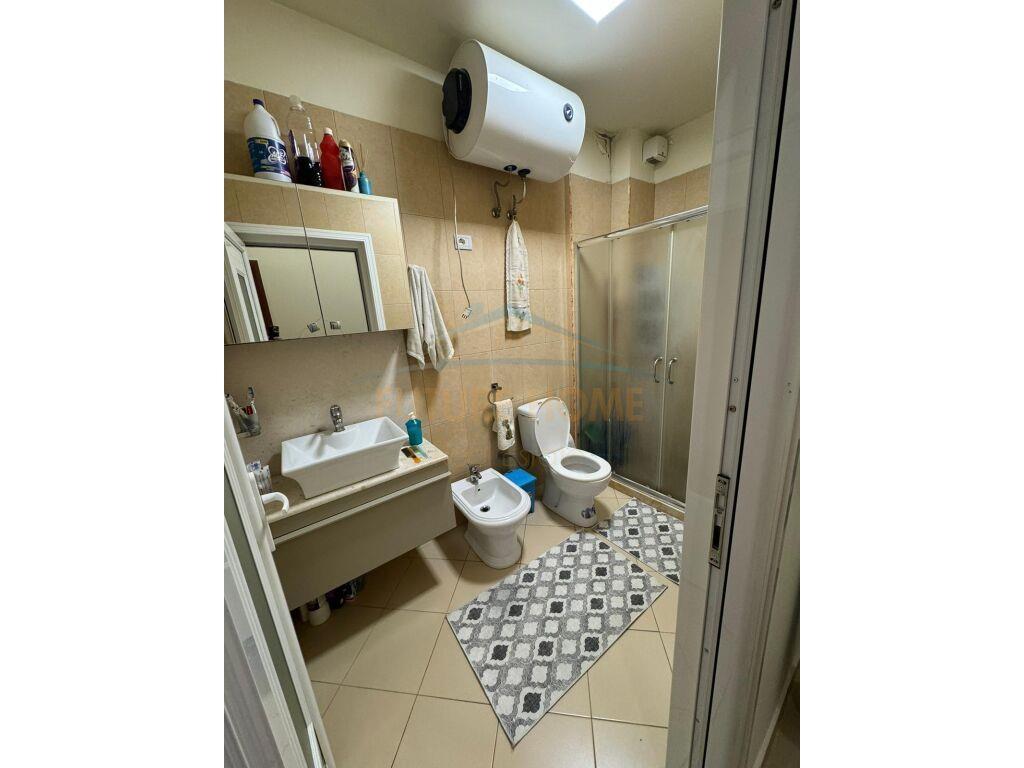 Qera, Apartament
