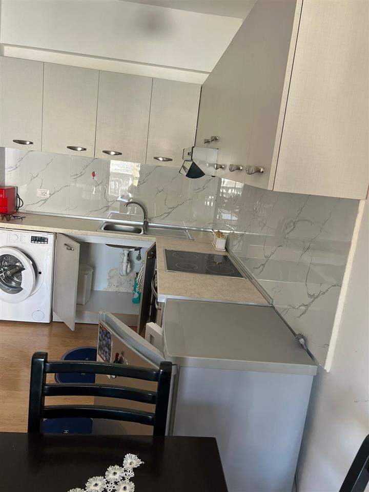 Apartament me qera ditore ne Sarande