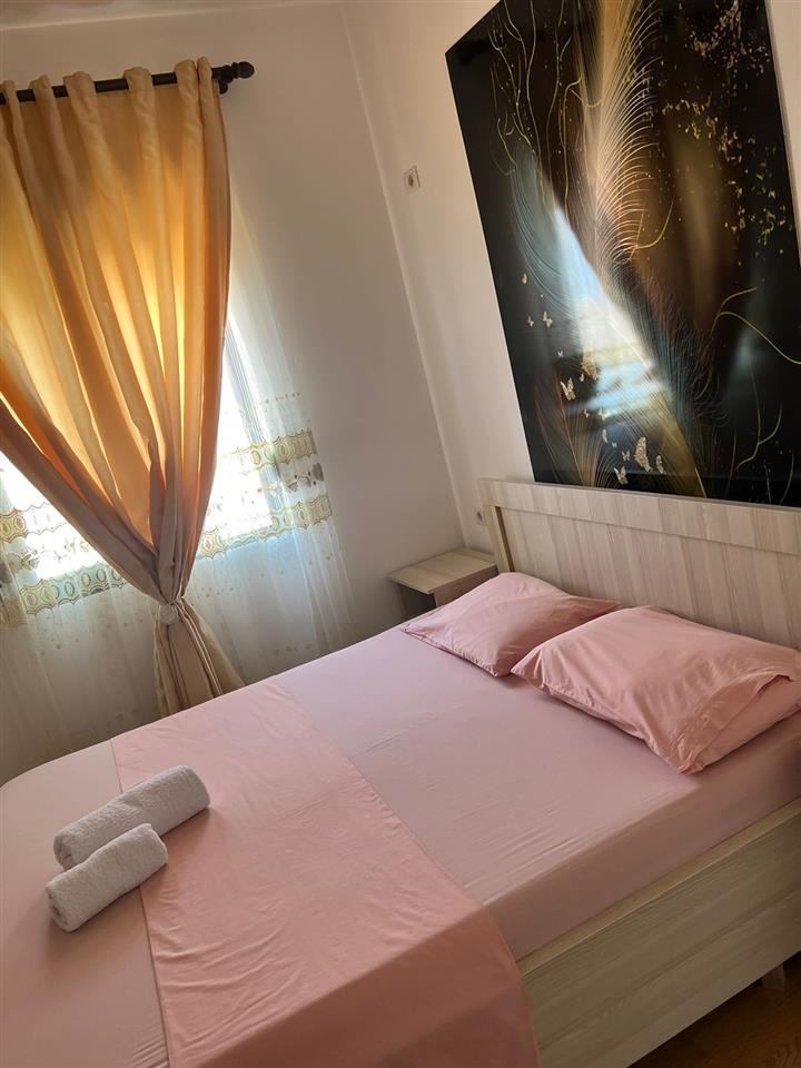 Apartament me qera ditore ne Sarande