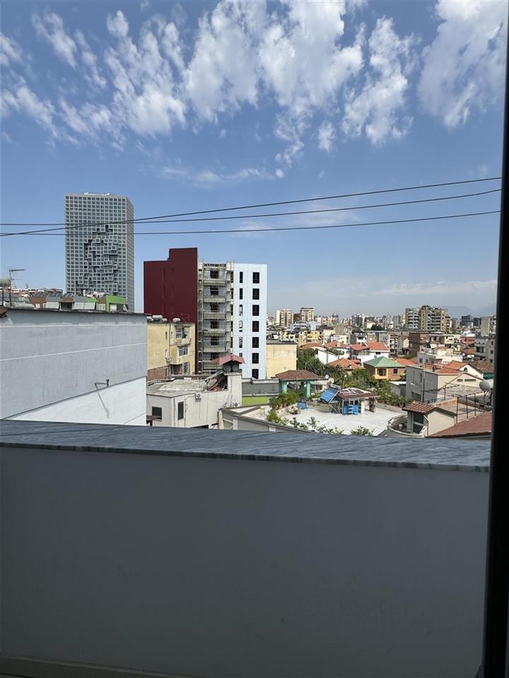 Jepet apartament 2+1 me qera, Rruga Elbasanit