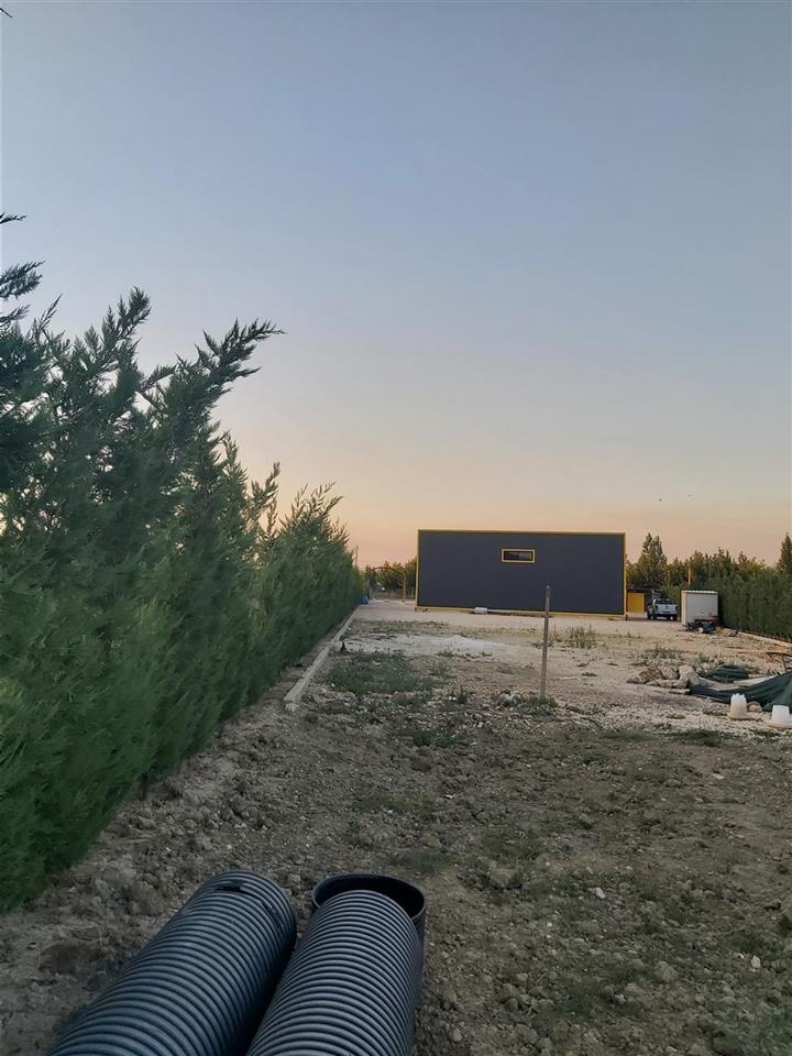 Shitet tok + ndertese