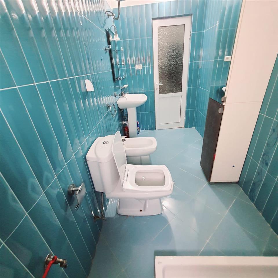 Shitet Apartamenti 2+1