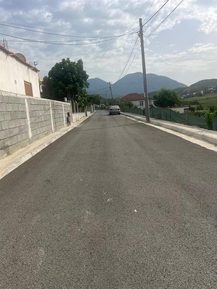 PASKUQAN- SHITET TOKE 720 M2