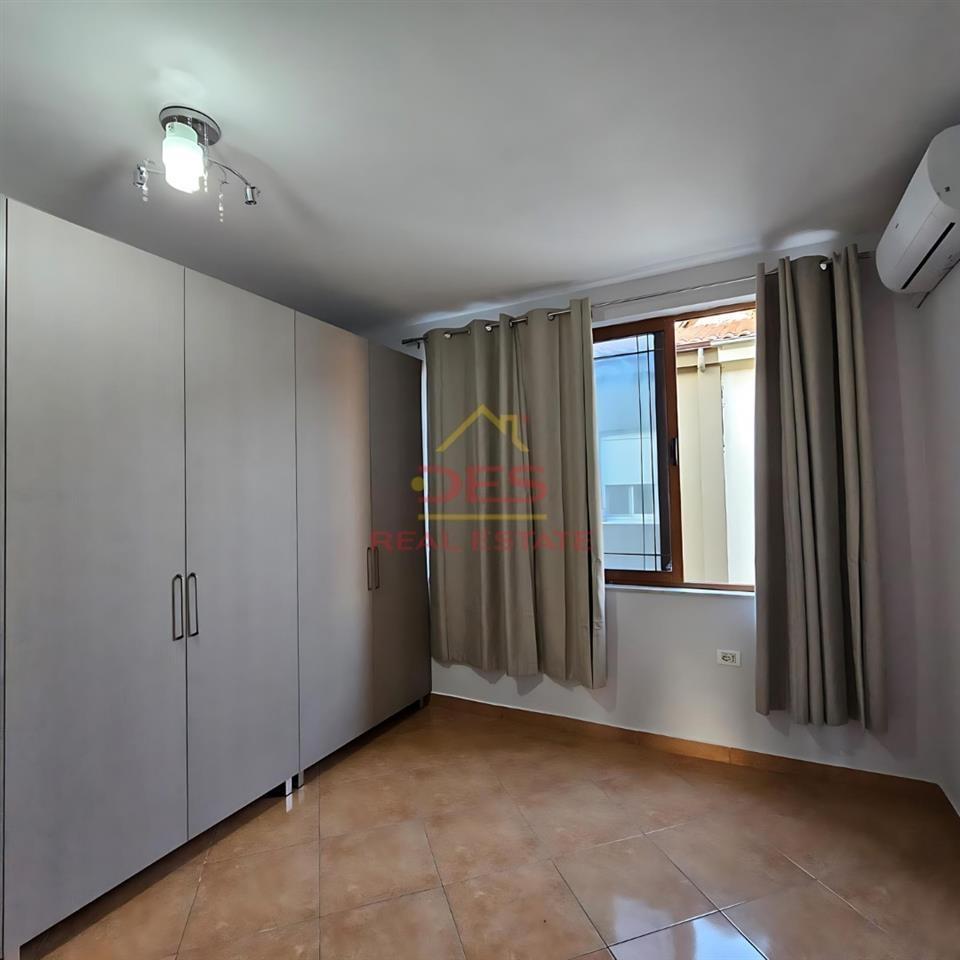 JEPET ME QIRA APARTAMENT 3+1+2 ,PERBALLE DELIJORGJIT